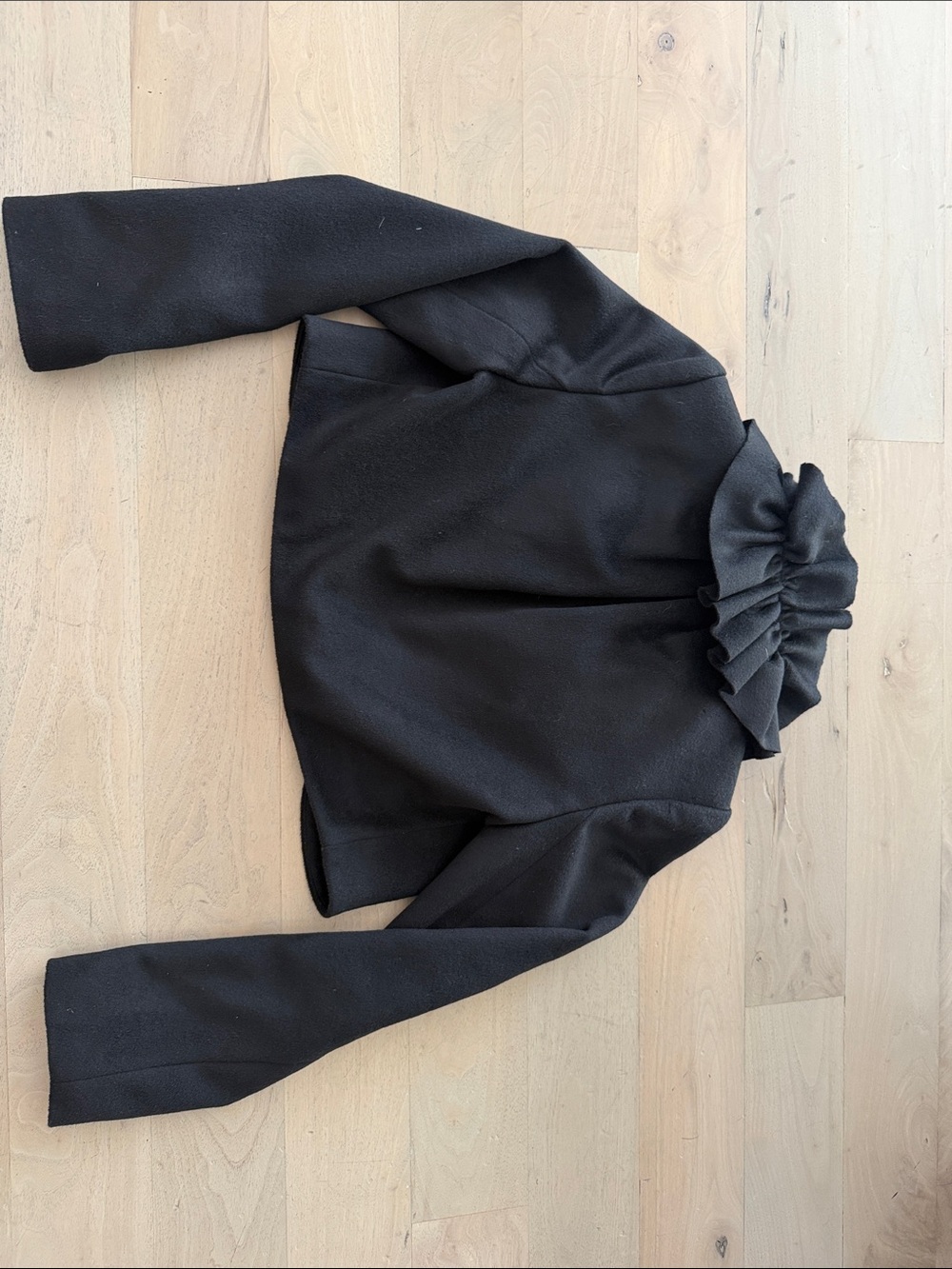 Milly of New York Black Jacket with Cream and Black Lining - Picture 3 of 3